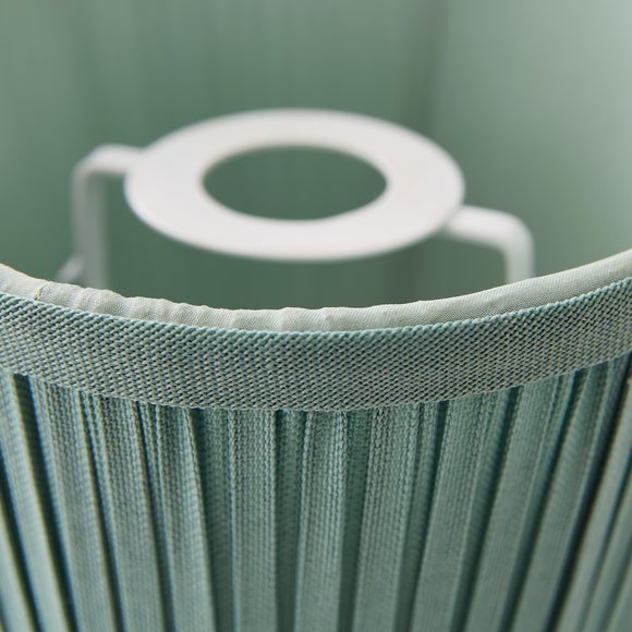 Carousel navigation image position 2 of 3