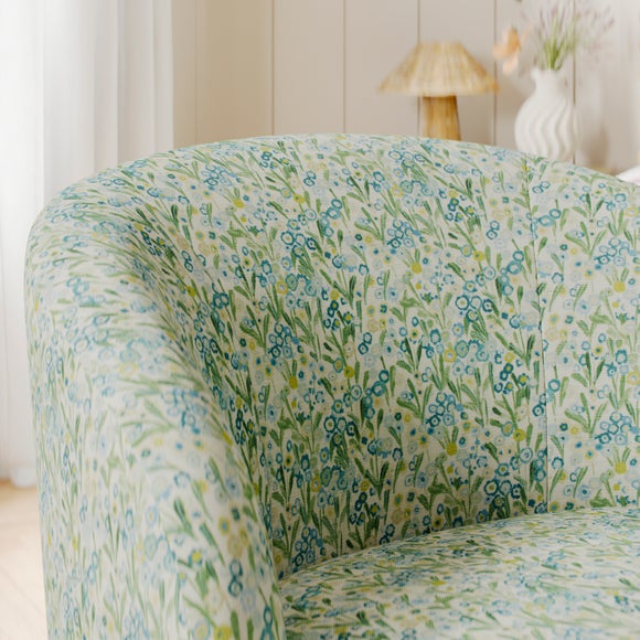 Carousel navigation image position 3 of 9