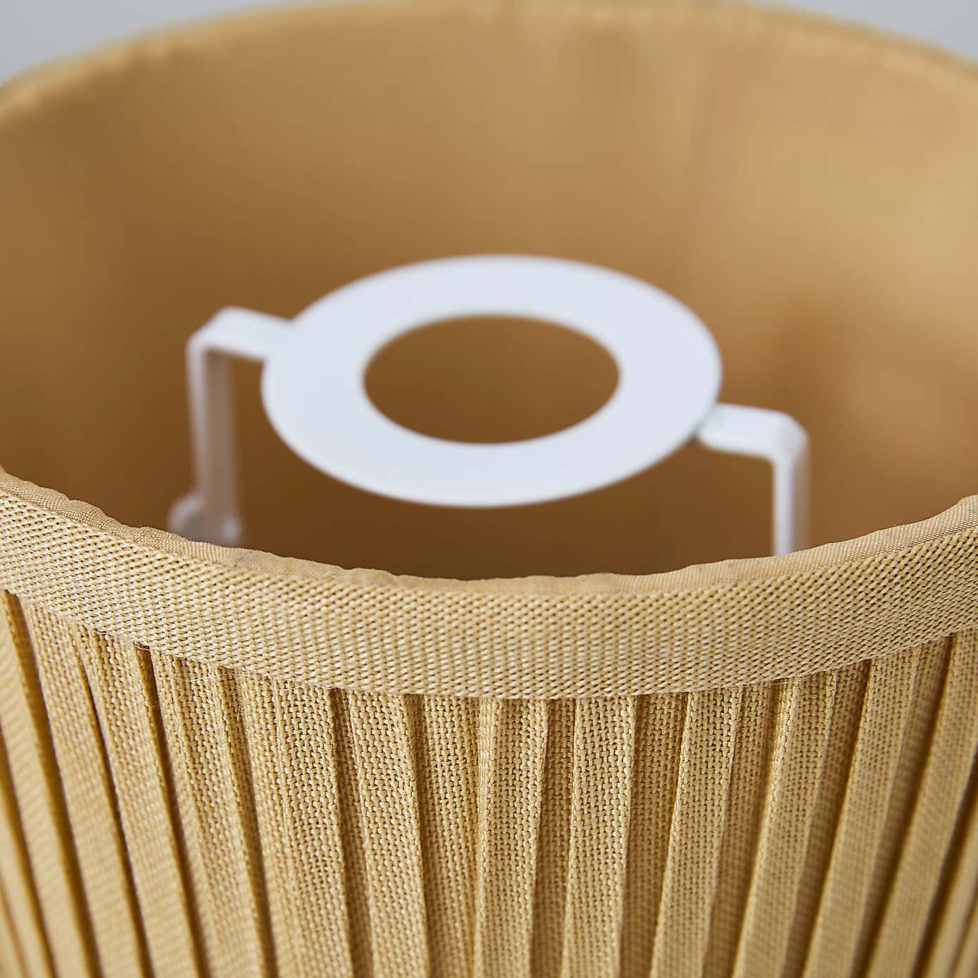 Carousel zoom image position 3 of 4