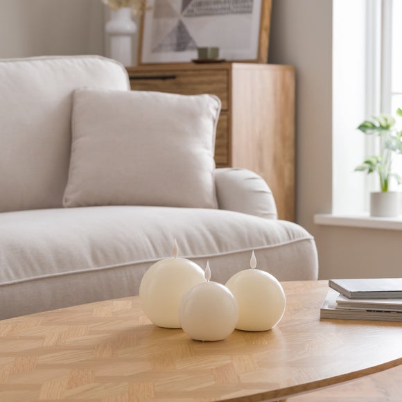 Carousel navigation image position 2 of 3