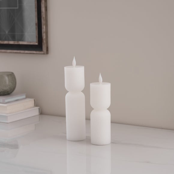 Carousel navigation image position 2 of 3