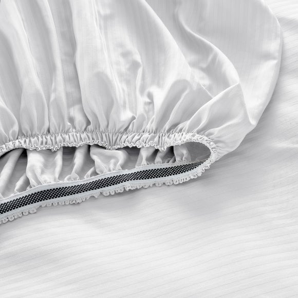 Hotel Cotton Stripe 400 Thread Count Grip Fitted Sheet