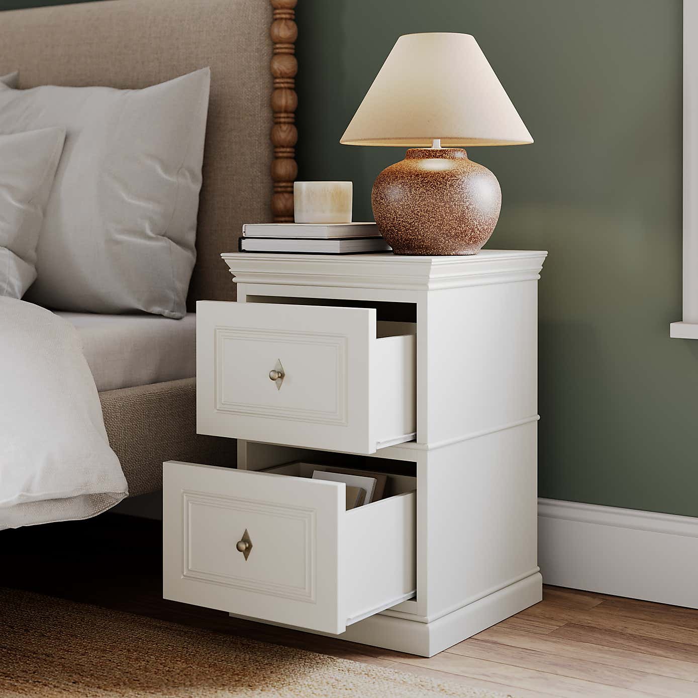 Carousel zoom image position 2 of 7