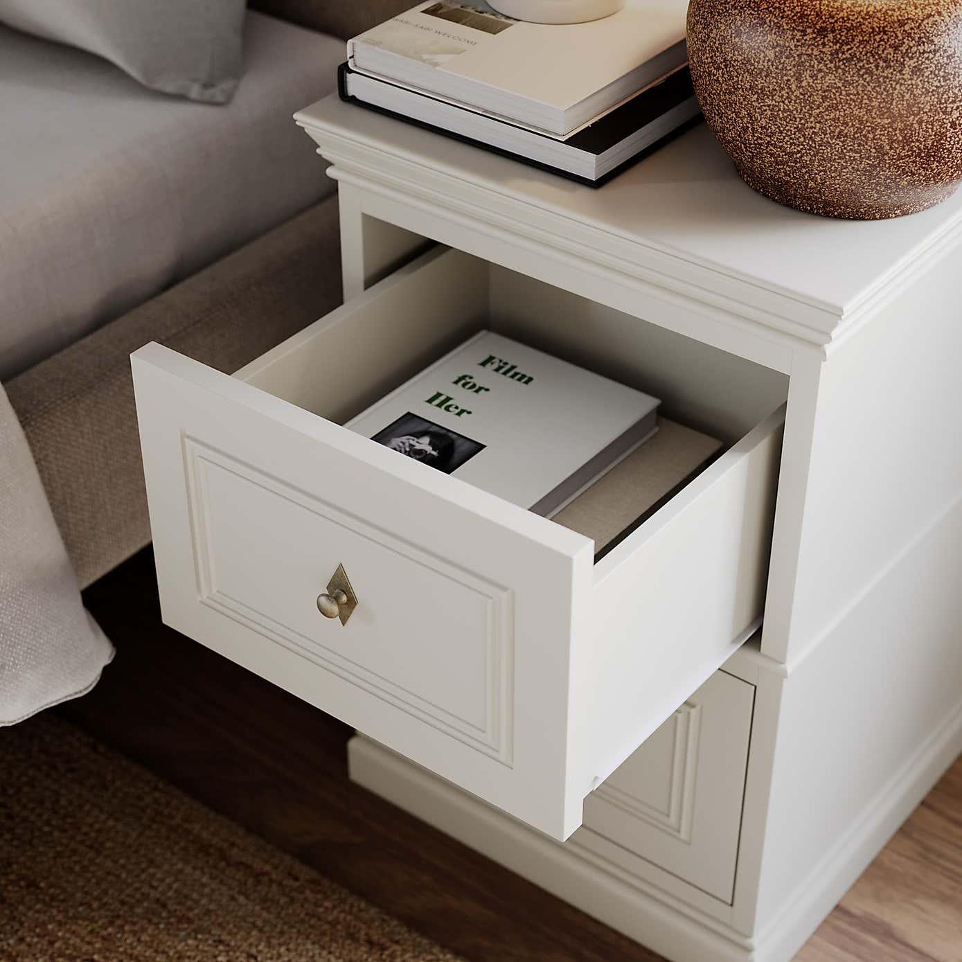 Carousel zoom image position 3 of 7