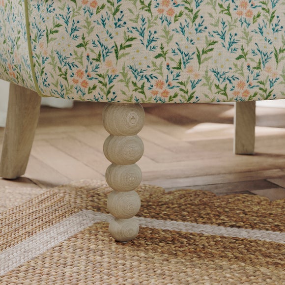 Carousel navigation image position 5 of 9