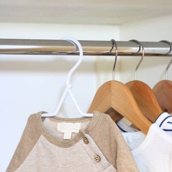 Carousel navigation image position 3 of 4