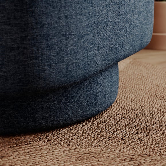 Carousel navigation image position 4 of 5