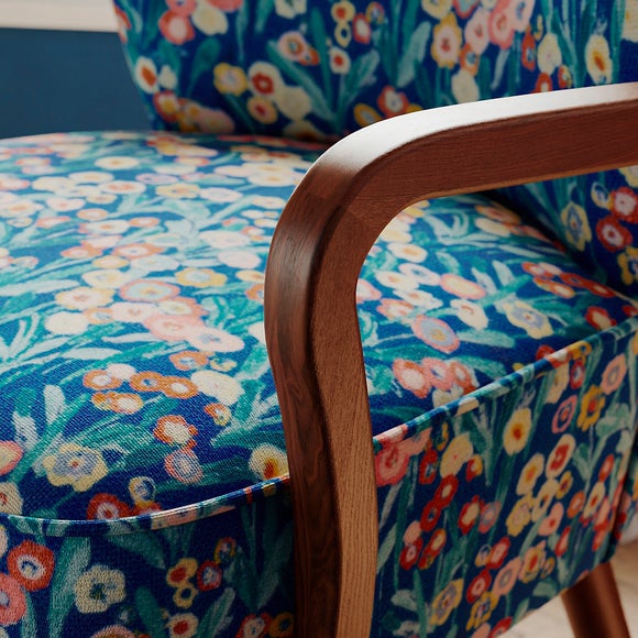 Carousel navigation image position 3 of 9