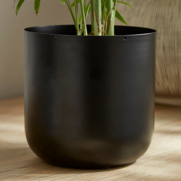 Carousel navigation image position 2 of 3