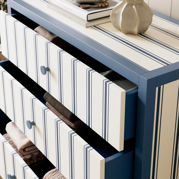 Carousel navigation image position 3 of 8