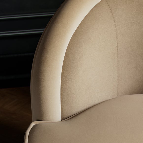 Carousel navigation image position 3 of 10