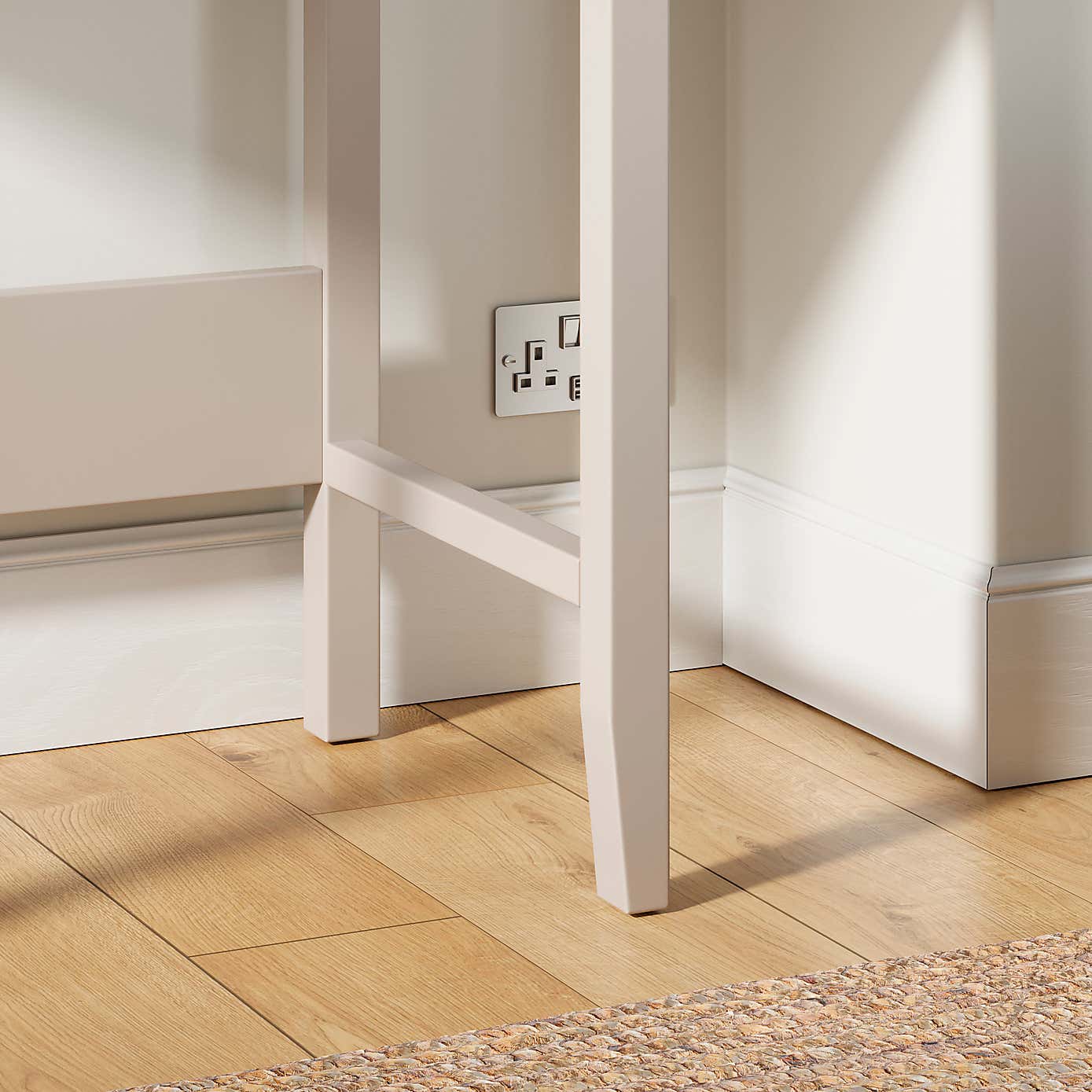 Carousel zoom image position 4 of 7