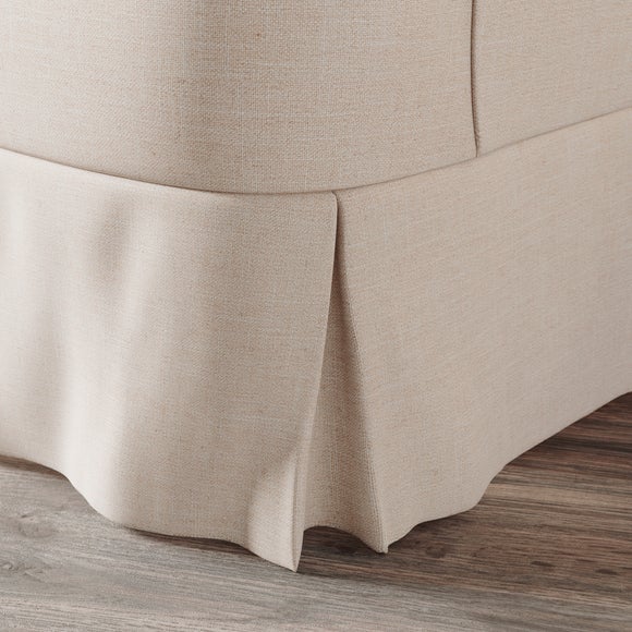 Carousel navigation image position 5 of 9