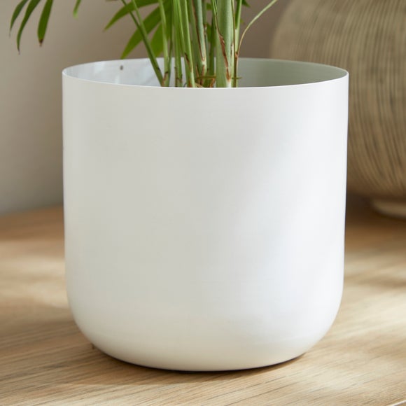 Carousel navigation image position 2 of 3