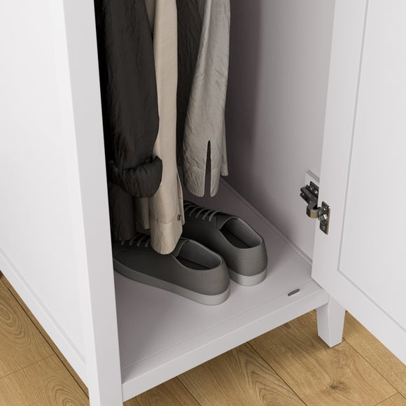 Carousel navigation image position 3 of 8