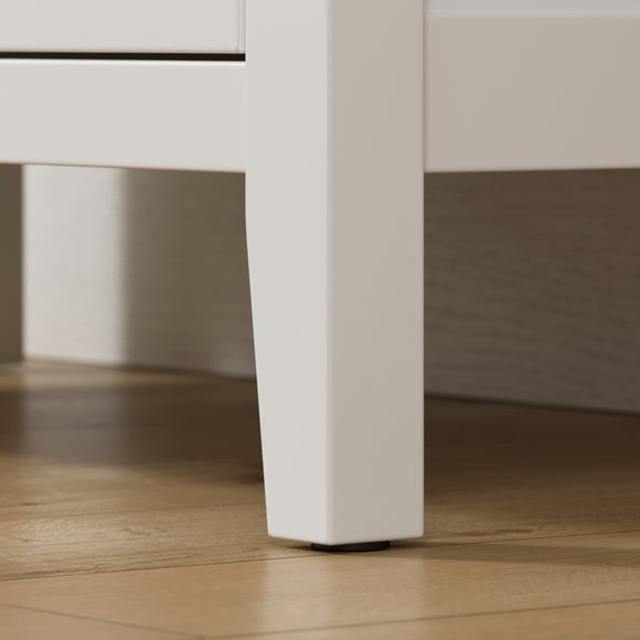 Carousel navigation image position 5 of 9