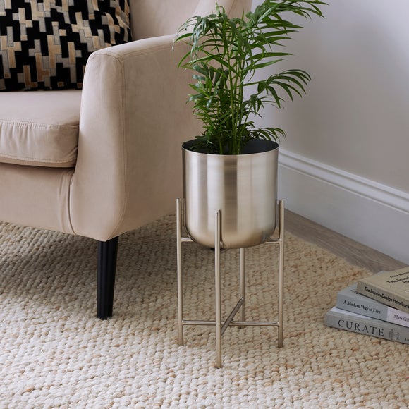 Carousel navigation image position 1 of 3