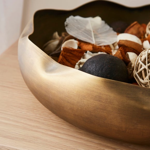 Carousel navigation image position 2 of 3