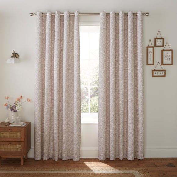 Carousel navigation image position 2 of 4