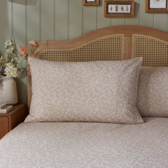 Carousel navigation image position 4 of 7