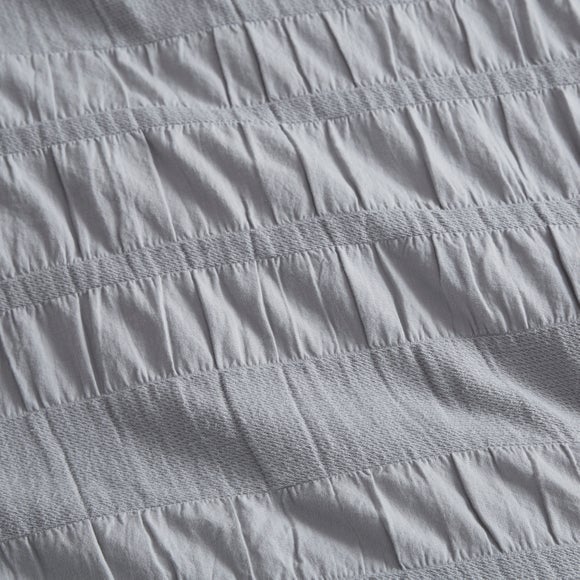 Carousel navigation image position 3 of 4