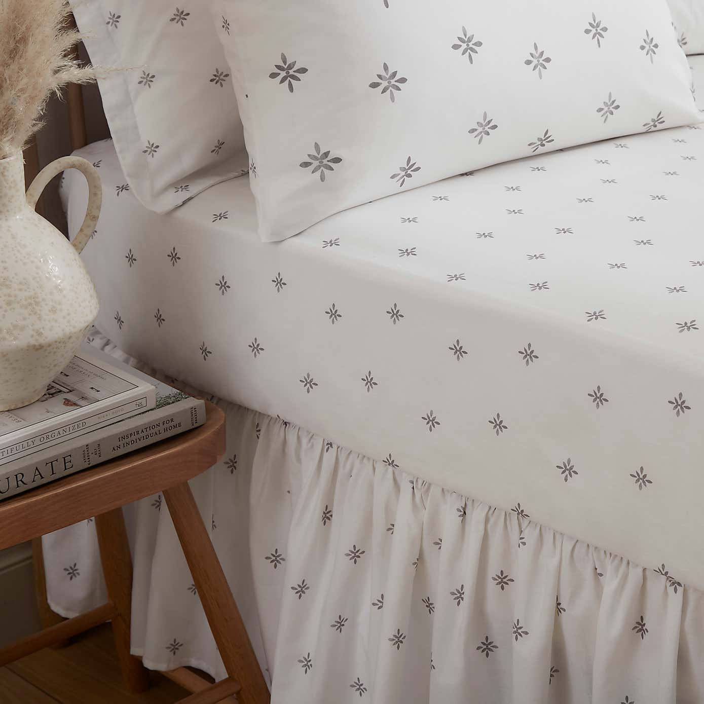 Carousel zoom image position 1 of 1