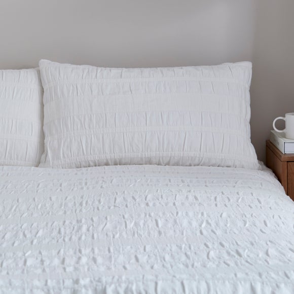 Carousel navigation image position 2 of 4