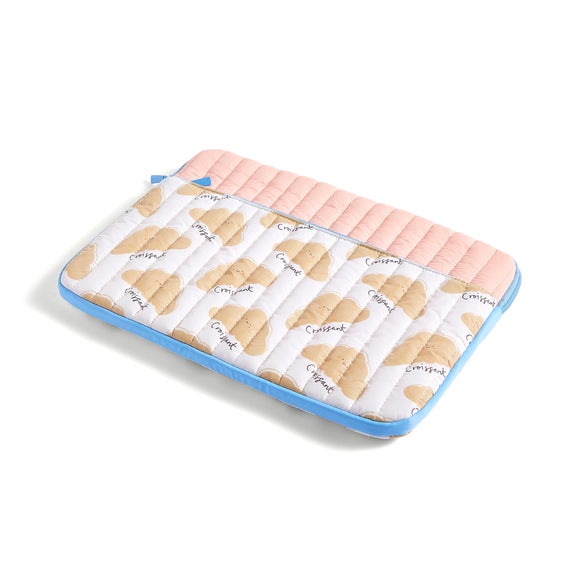 Carousel navigation image position 2 of 2