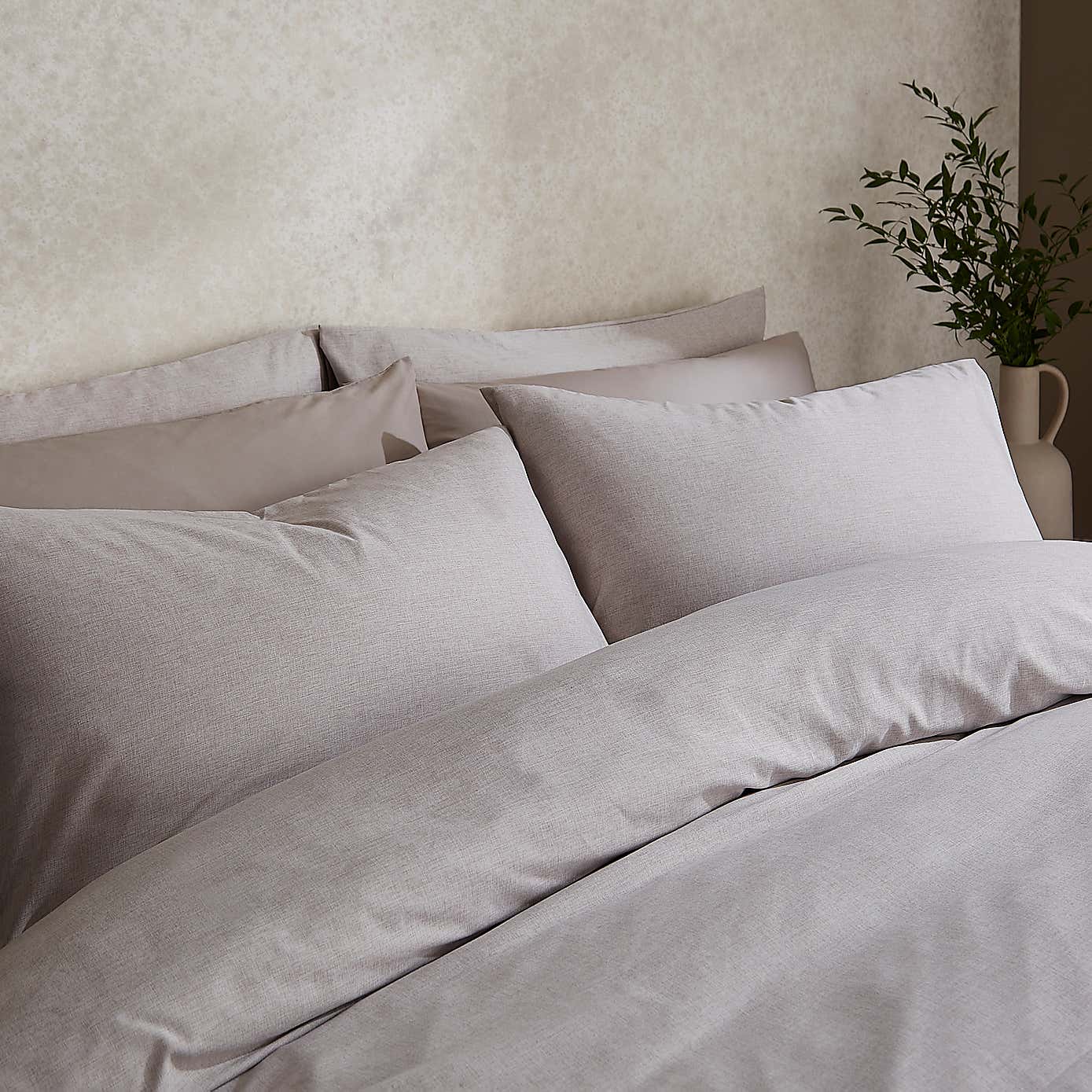 Carousel zoom image position 4 of 4