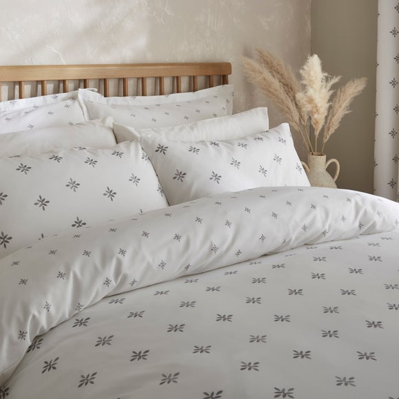 Carousel navigation image position 6 of 6