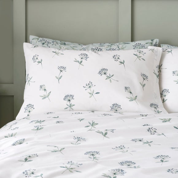 Carousel navigation image position 4 of 7