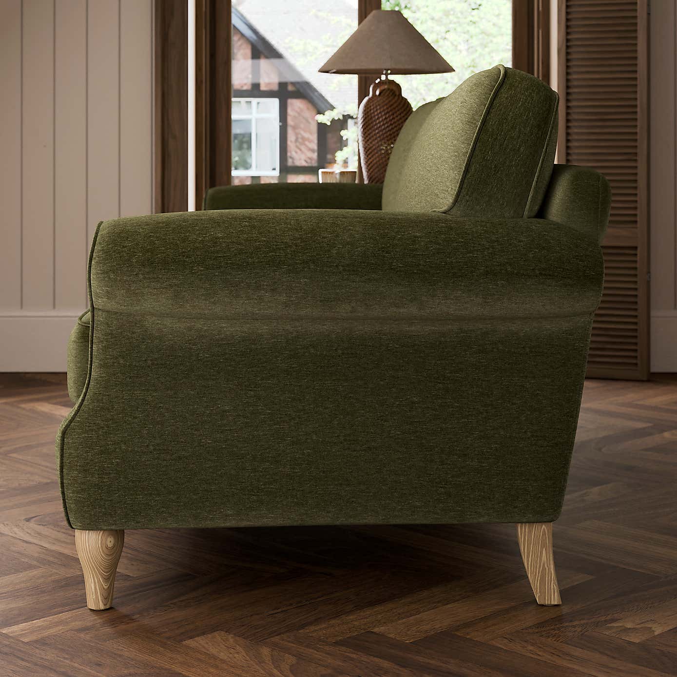 Carousel zoom image position 3 of 8