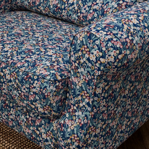 Carousel navigation image position 4 of 9