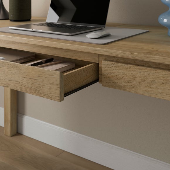 Carousel navigation image position 4 of 8