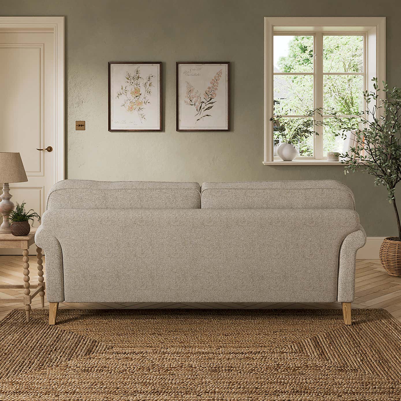 Carousel zoom image position 2 of 7