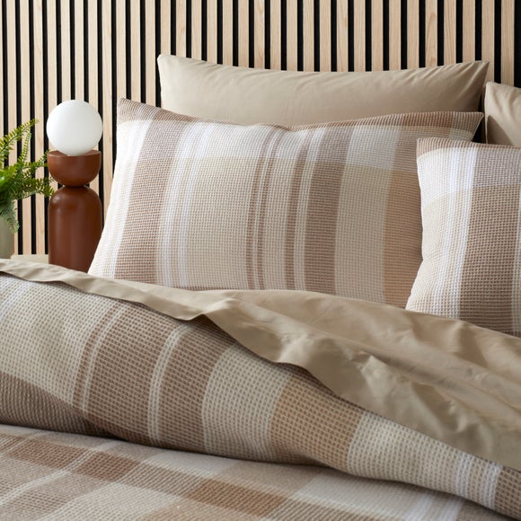 Carousel navigation image position 2 of 6