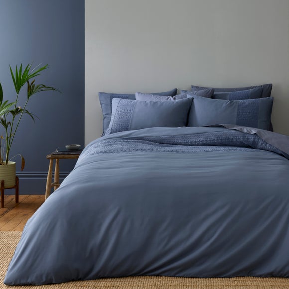 Photo of theo panel geo duvet cover & pillowcase set