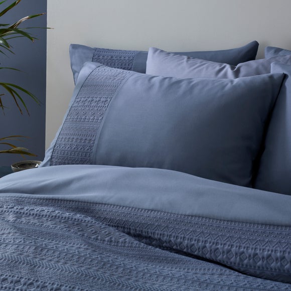 Carousel navigation image position 2 of 5