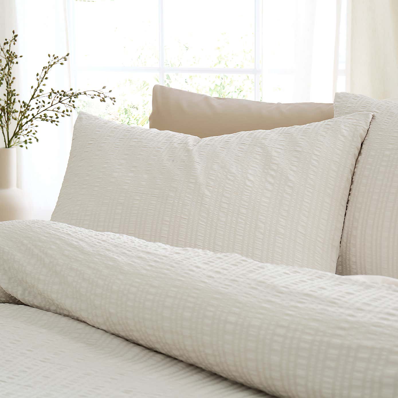 Carousel zoom image position 2 of 6