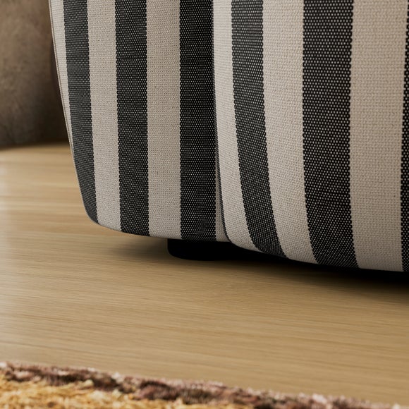 Carousel navigation image position 5 of 9