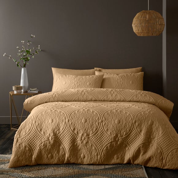 View Mandalay Duvet Cover And Pillowcase Set View Mandalay Duvet Cover And Pillowcase Set