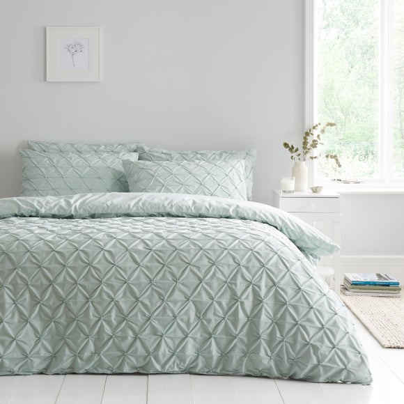 Aster Pintuck 100% Cotton Duvet Cover & Pillowcase Set