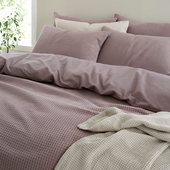 Carousel navigation image position 3 of 4