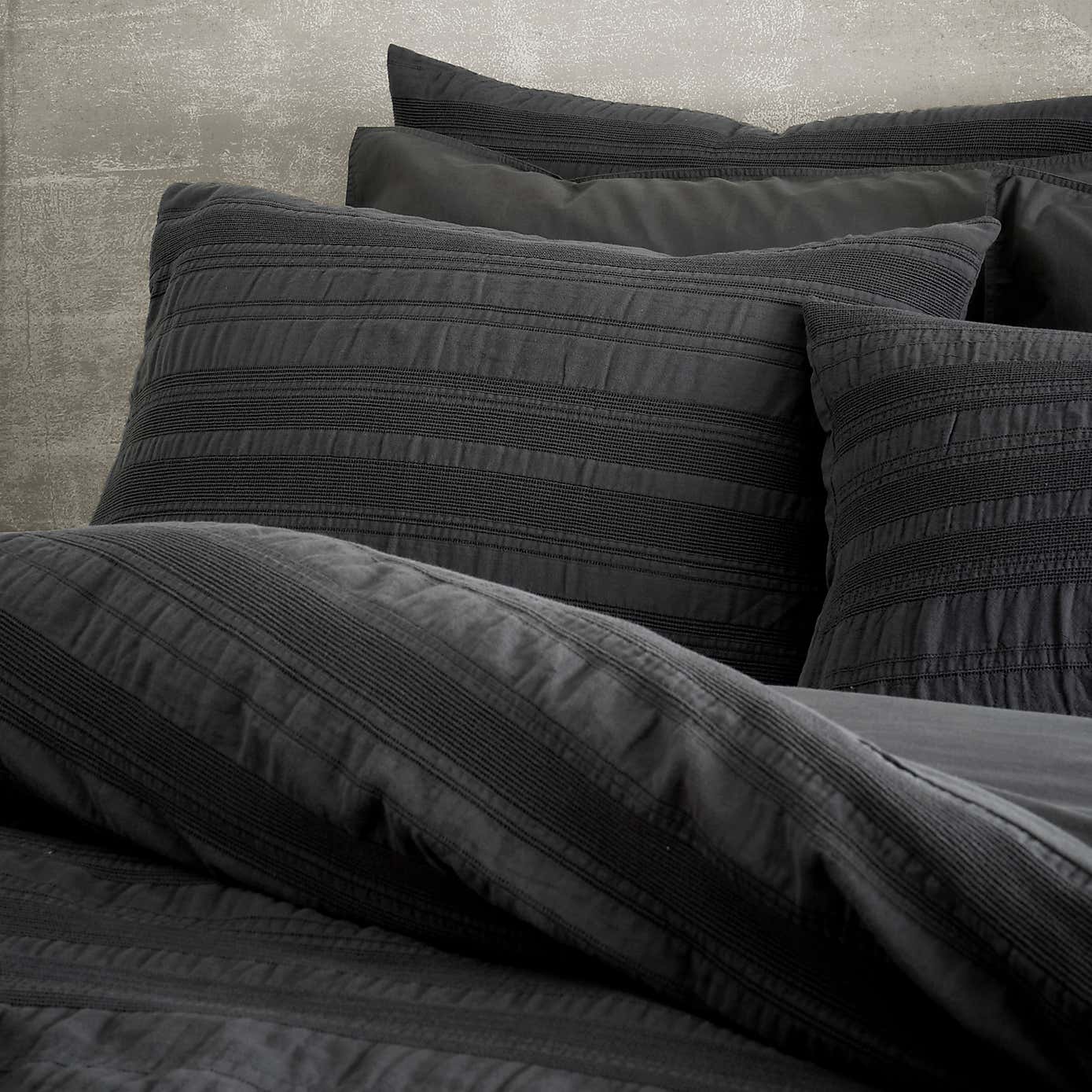 Carousel zoom image position 2 of 5