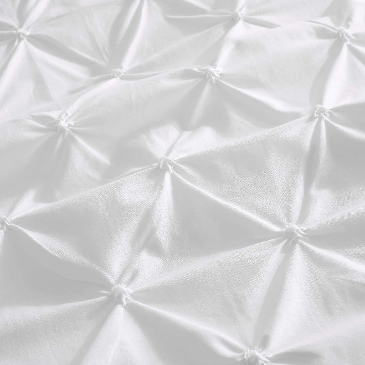 Carousel zoom image position 3 of 5