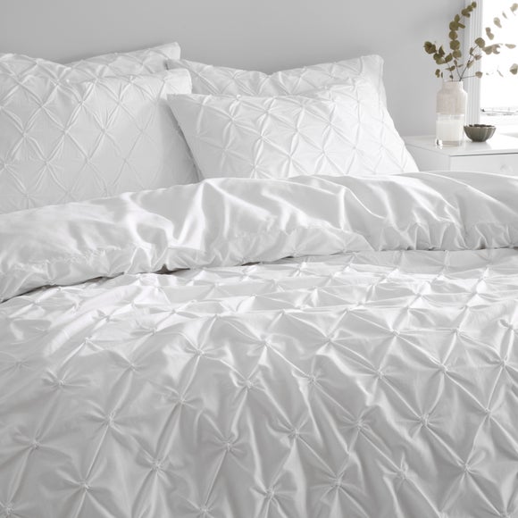 Carousel navigation image position 4 of 5