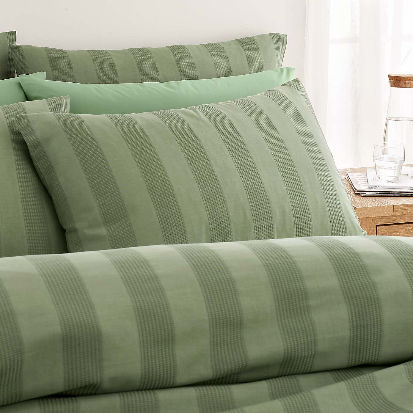 Carousel zoom image position 2 of 5