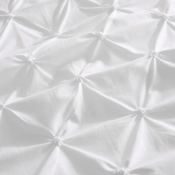 Carousel navigation image position 3 of 5