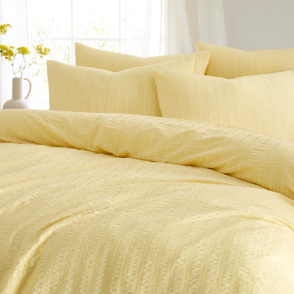 Carousel navigation image position 3 of 4