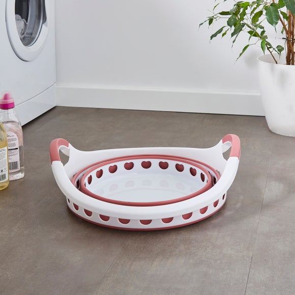 Carousel navigation image position 2 of 3